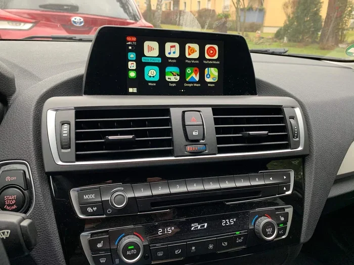 Does the 2017 BMW 430i Have Apple CarPlay Yes or No