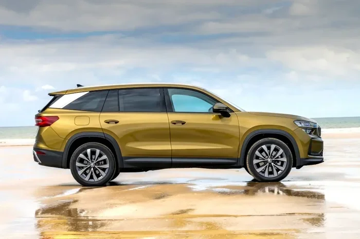 7 Seater Car Price in Indore Discover Top Options 2024