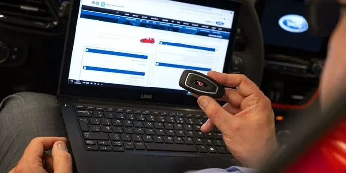 Do Dealerships Program Key Fobs for Free or Pay Now
