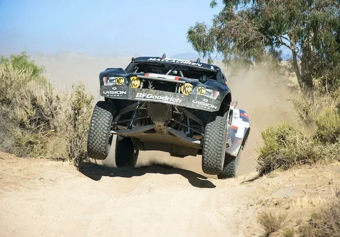Here Is Why a Car Has Four Wheels and Why It Matters