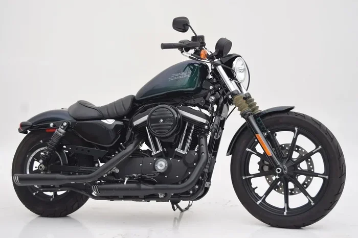 Harley Sportster XL883N Iron Overview and Full Review