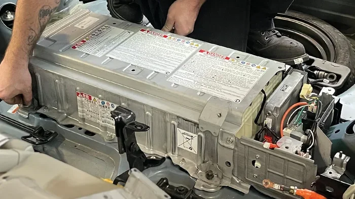 Can a Prius Battery Last 200000 Miles Without Replacement