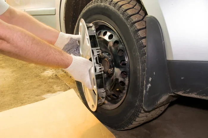 How Do You Take a Hubcap Off Without Any Hassle at All